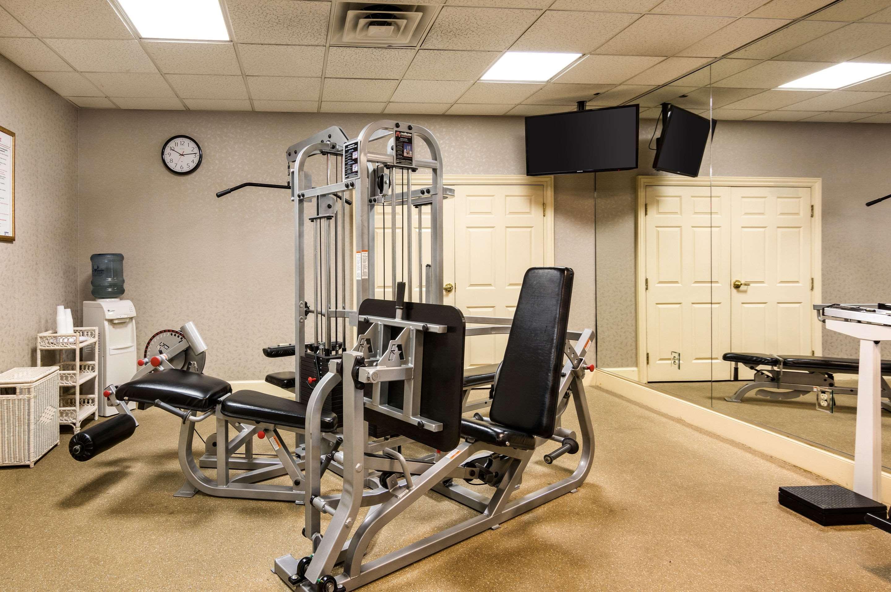 Quality Inn Near Joint Base Andrews-Washington Area Camp Springs Bagian luar foto