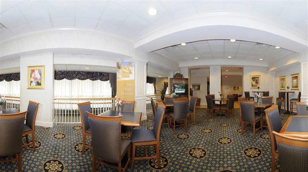 Quality Inn Near Joint Base Andrews-Washington Area Camp Springs Bagian luar foto